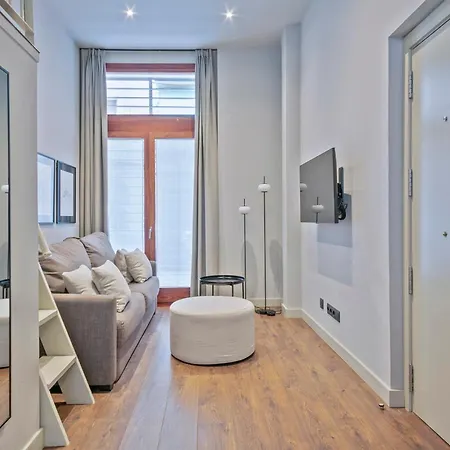 Uma Suites Barceloneta Beach Apartment Barcelona