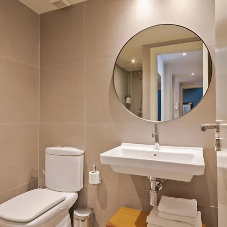 Uma Suites Barceloneta Beach * Barcelona