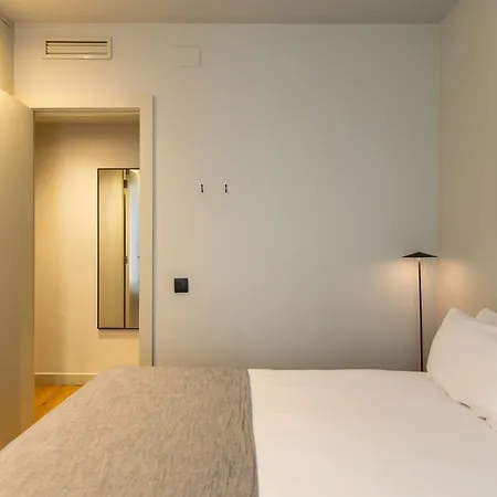 Uma Suites Barceloneta Beach Apartament *