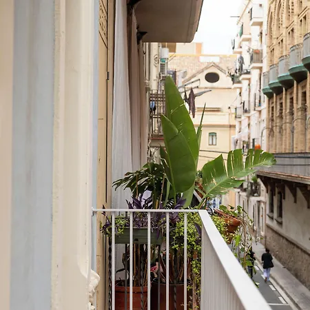 Uma Suites Barceloneta Beach *